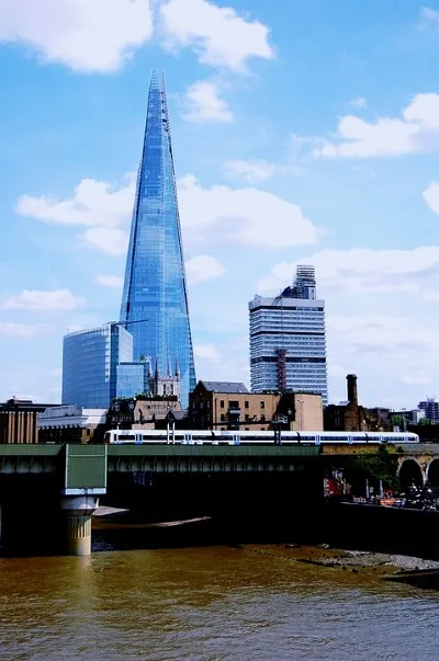 London Bridge Tower-Londra-Renzo Piano-The Shard-scheggia di vetro