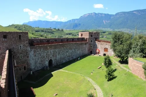 Firmian-Messner Mountain Museum-castello