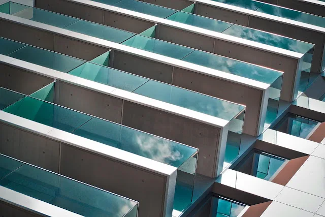 parapetto-vetro-architettura